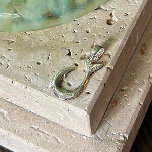 Sterling Silver Hawaiian Lucky Hook Pendant